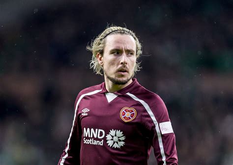 Barrie McKay signs new Hearts contract as club reveal new deal with ...