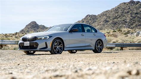 BMW 3 シリーズ LCI が最新の競合他社に挑む - JP NewsS