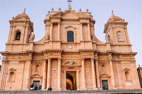 10 Best Things To Do in Noto, Sicily - Julia's Album