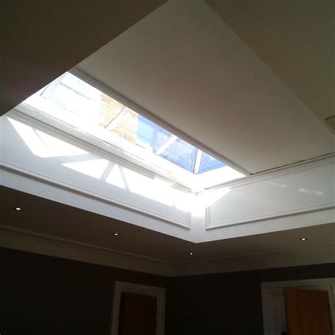 SHY ZIP electric blind for roof lanterns nearly closed, easy to use ...