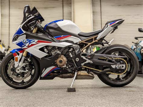 2022 BMW S1000RR M PACKAGE - 4000 Miles | AK Motors