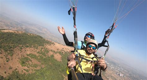 Paragliding In Kamshet | Price, Time & Booking Details