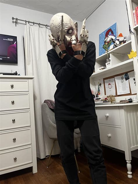 SCP-096 costume Update! He has hands now. : r/SCP