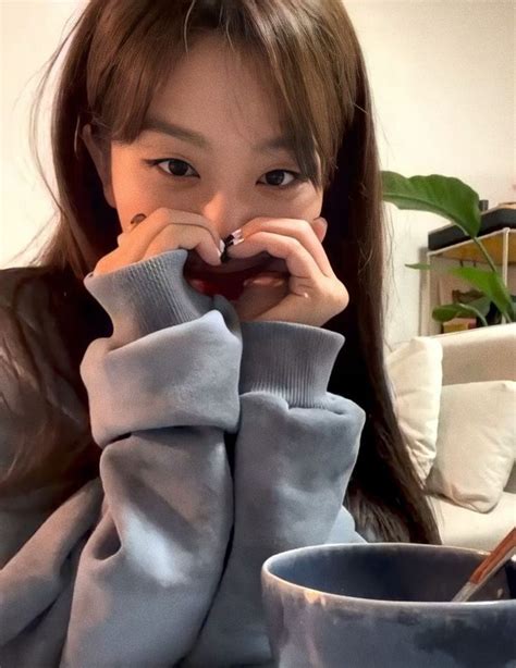 SEULGI || INSTAGRAM LIVE | Foto sahabat, Sahabat