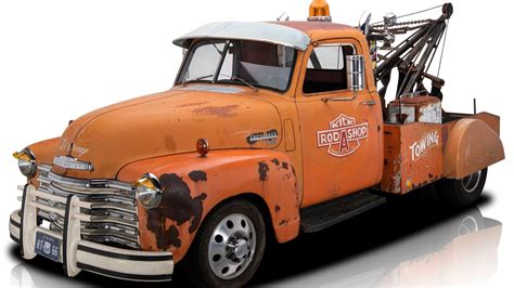 1950 Chevrolet 3600 Tow Truck Is Perfect For Fun