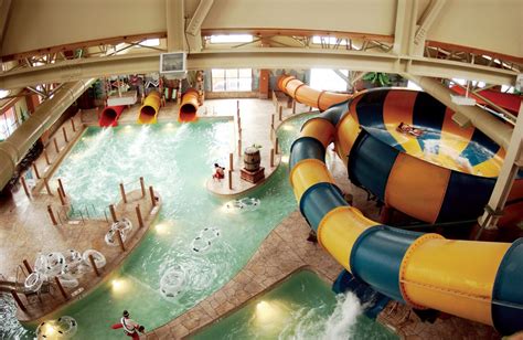 9 Best Indoor Water Parks in Ohio and Nearby States This 2022 ...