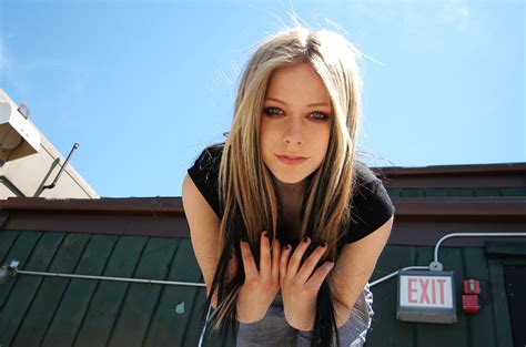 Avril lavigne let me go meaning - masaoh