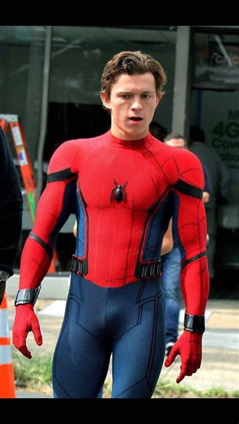 Pin by Dion Heimink on heroes in 2022 | Tom holland abs, Tom holland ...