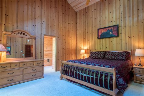 Bear Creek Lodge | All Seasons Vacation Rentals