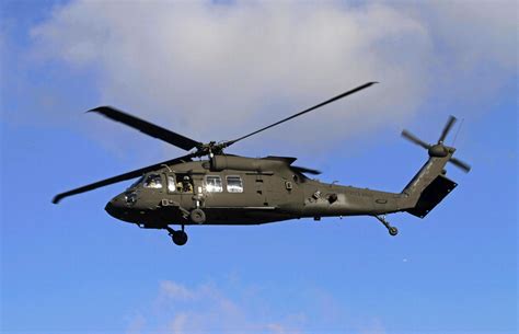 U.S. Black Hawk Helicopter Crashes Off Coast of Yemen - WSJ