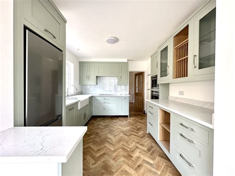 This smart and stylish traditional with contemporary edge kitchen