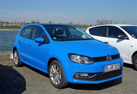 VW Polo Fünftürer (Typ 6C, seit 2014) in Cornflower Blue | Vw polo ...