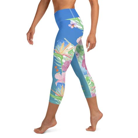 Yoga Capri Leggings Hawaiian Print