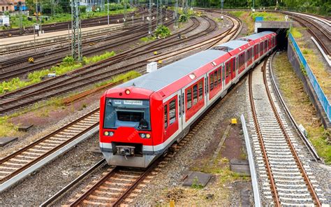 Premium Photo | S-Bahn train in Hamburg Hauptbahnhof station