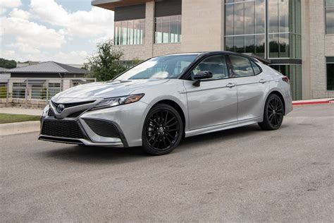 2022 Toyota Camry Hybrid Prices, Reviews, and Pictures | Edmunds