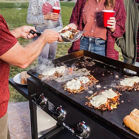 Blackstone Griddle Restaurant Grade Outdoor Flat Top Gas Grill ...