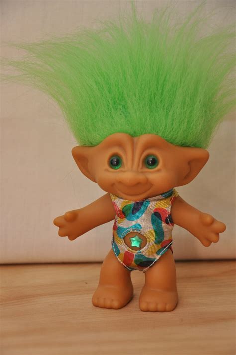 Groovy TREASURE TROLL doll in multicolored by hazeldellvintage