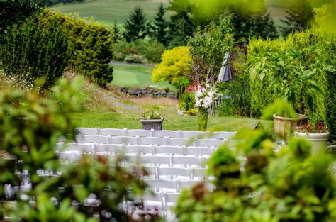 Tie the Knot Weddings & Events: Arbutus Ridge Golf Course - Mya & Rob