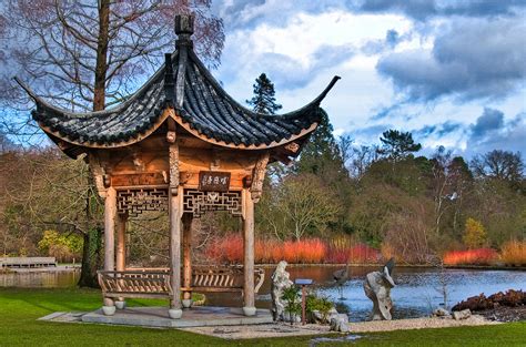 The Japanese Pagoda at the RHS Wisley gardens in Surrey | Flickr