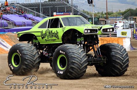 Pin by joseph opahle on New school monsters | Monster trucks, Cool ...