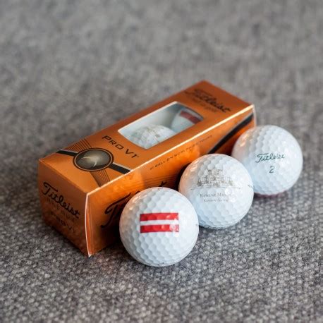 A set of 3 golf balls - Hotel Bergs Shop