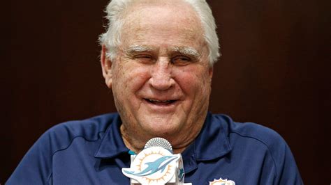 Don Shula: NFL coaching legend dies aged 90 | NFL News | Sky Sports