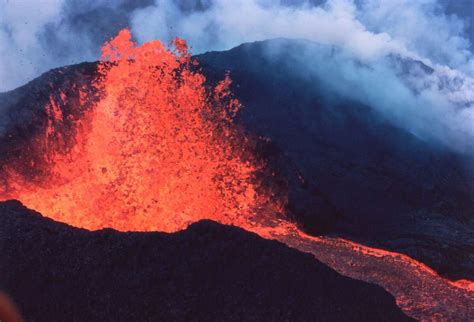 What happened when Hawaii’s Mauna Loa erupted