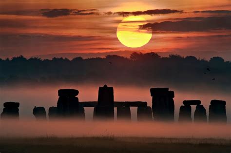 Sunrise Solstice at Stonehenge | Earth Blog