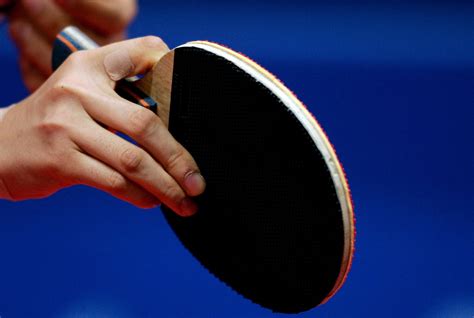 Table Tennis Grip: How to Hold a Ping Pong Paddle Correctly?【2022】