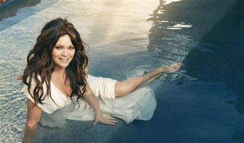 Valerie Bertinelli in 2022 | Valerie bertinelli, Asian model, Valerie