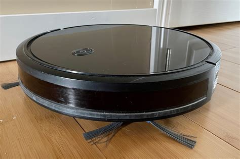 Hardwood Floor Robot Vacuum – Flooring Tips