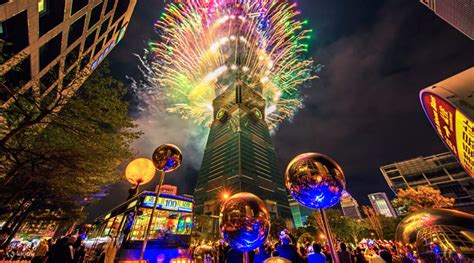 Taipei 101 Observatory Pair Ticket For New Year's Eve Fireworks - Klook ...