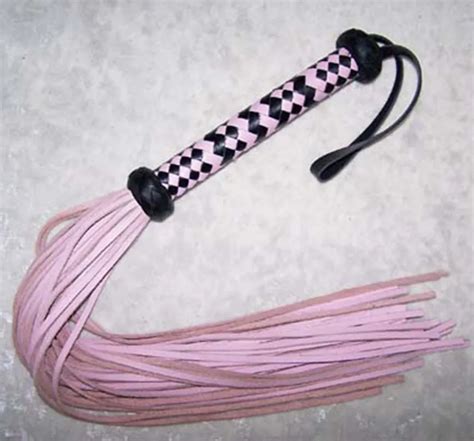 60cm black&pink handle leather flogger, handmade horse whip, Horse ...