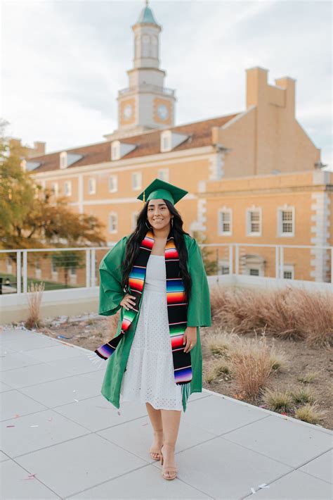 UNT Graduation Pictures | University of North Texas | Graduation ...