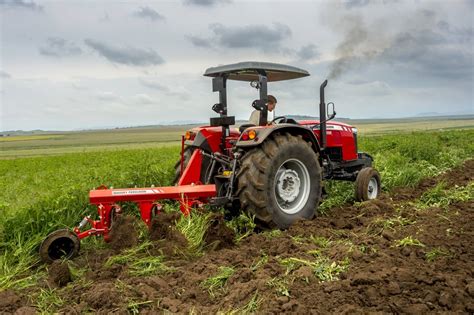 MF Disc Ploughs