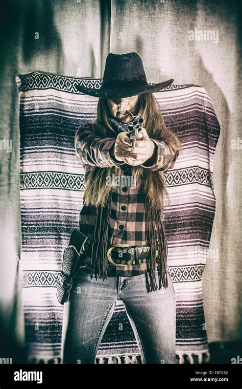 Woman Pointing Gun Stock Photos & Woman Pointing Gun Stock Images - Alamy