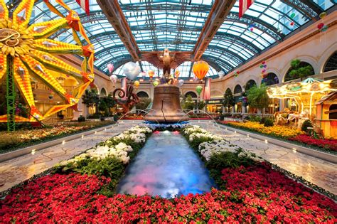 Bellagio Conservatory Fall 2024 Calendar - gay marcelle