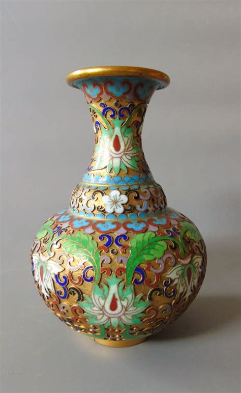 Antiques Atlas - Antique Chinese Cloisonne Vase as623a1980