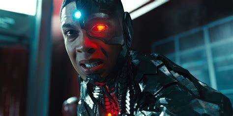 Justice League Ray Fisher as Victor Stone Cyborg - SciFiEmpire.net