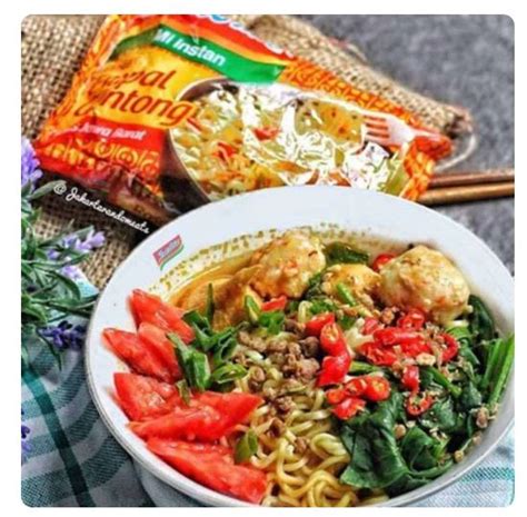 Indomie Rasa Empal Gentong Khas Jawa Barat 90g - Toko Indonesia