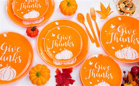 Amazon.com: LIYH 60pcs Thanksgiving Plastic Pumpkin Plates,Plastic ...