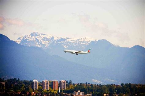 Hotel Suites in Richmond, BC | Vancouver Airport Marriott Hotel