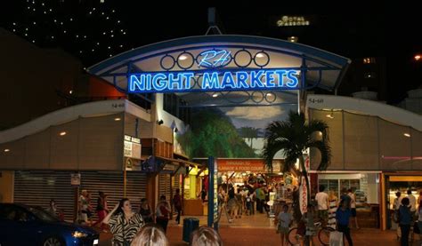 Cairns Night Markets | Cairns Food Markets | Rydges Esplanade Cairns