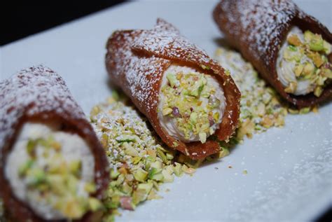 Holy Cannoli! – The Halfandhalfs