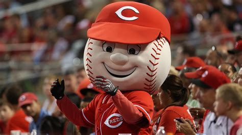 Reds Mascots | Cincinnati Reds