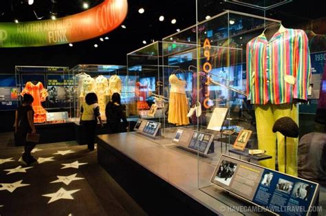 Smithsonian Museum of American History | Washington DC Photo Guide