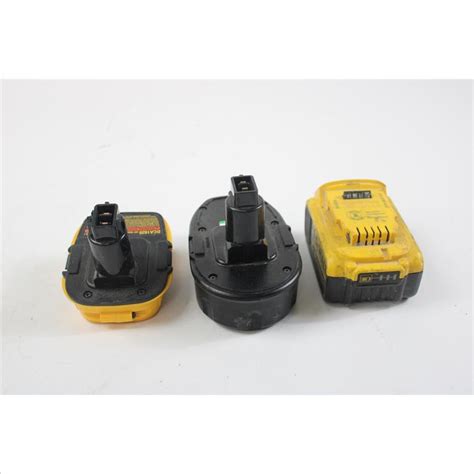 Dewalt Tool Bag And Other Tools, 6 Pieces | Property Room