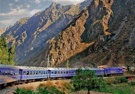 sacred-valley-train_1_orig | Yoga & Adventures Worldwide