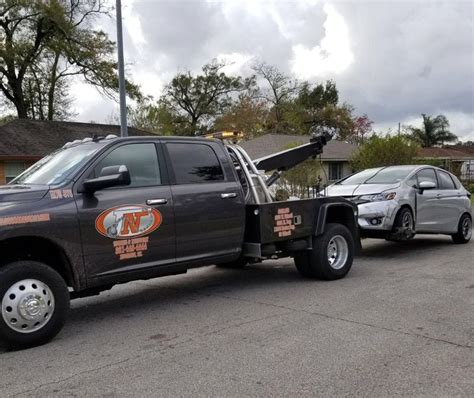 24/7 Tow Truck Service near Houston Area | BASS Collision