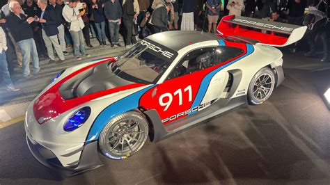 Porsche 911 GT3 R Rennsport Debuts With 611 HP, $1M…